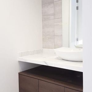 Bathroom Vanity Unit - 04