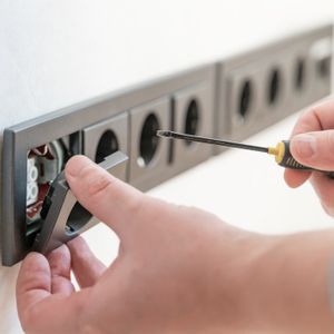 Switch/Socket Installation/Replacement