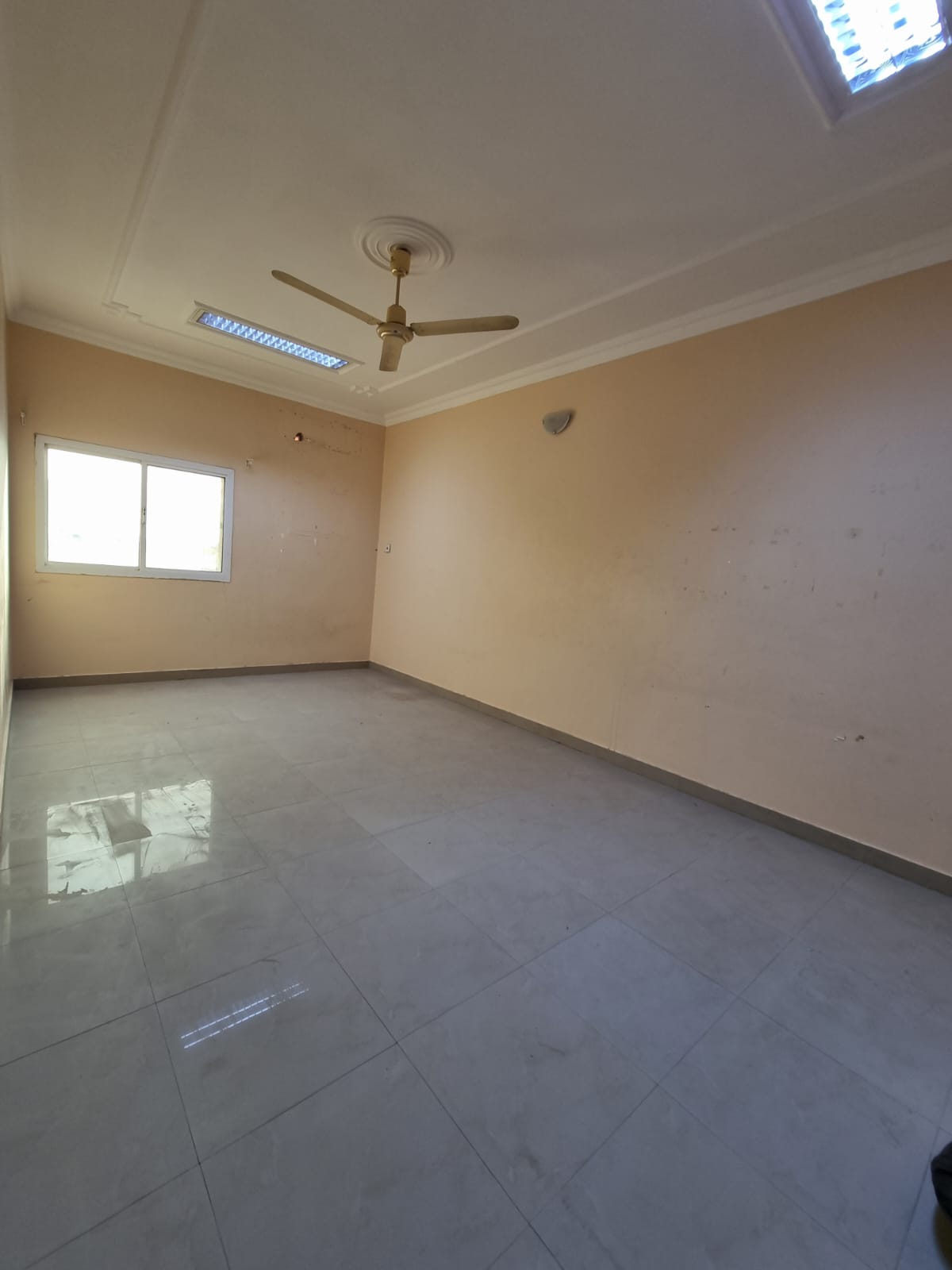 For Rent An Apartment In Bani Jamra