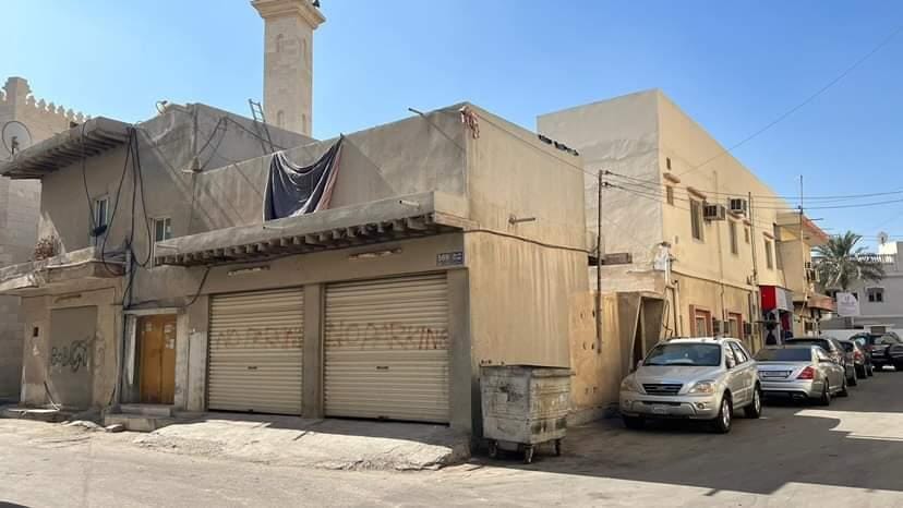 للبيع منزل تجاري في توبلي شارع جدعلي التجاري