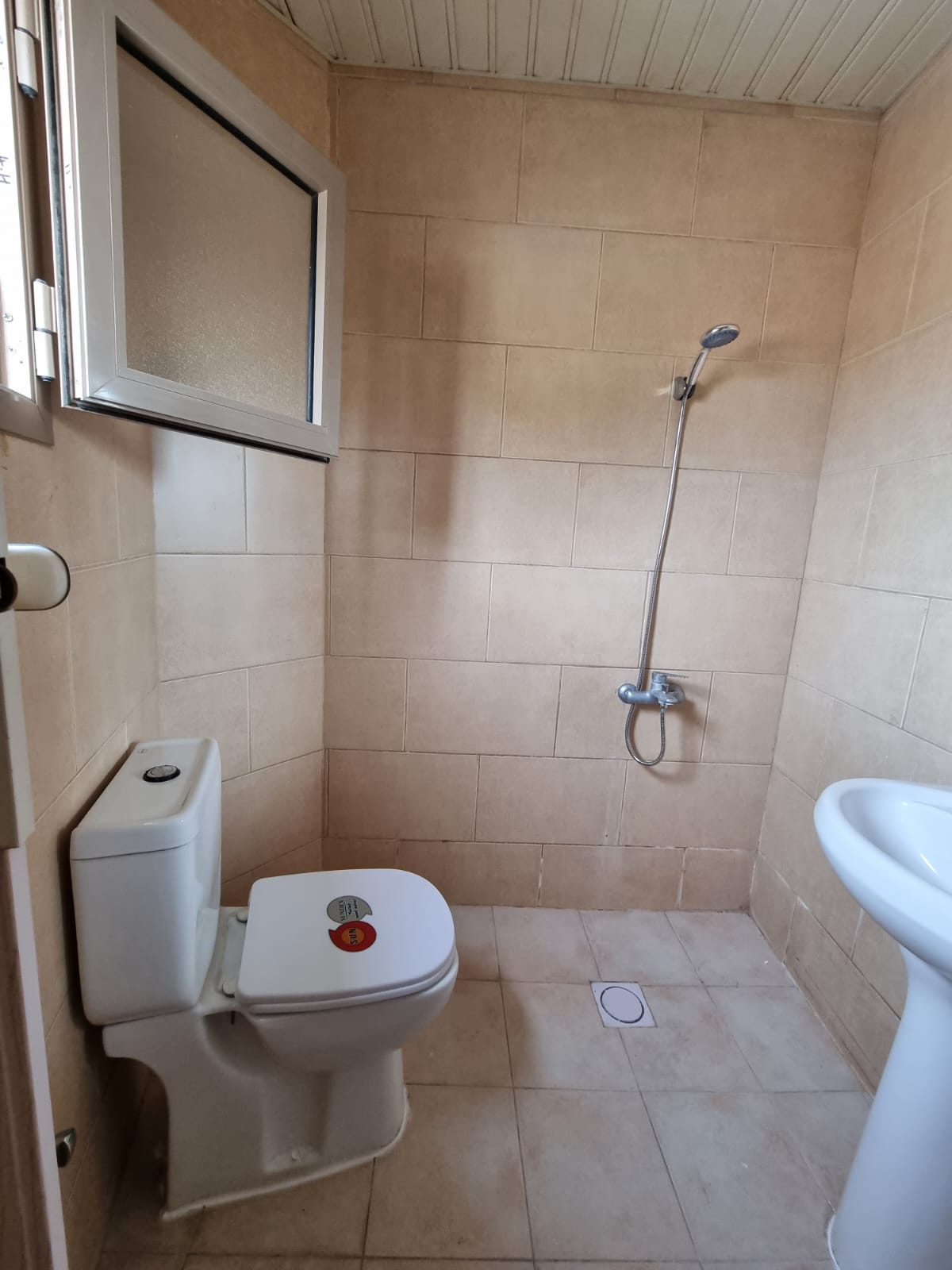 For rent an apartment in Sanabis, Marouzan