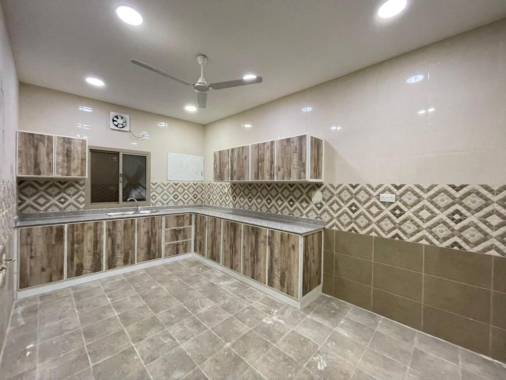 A new apartment for rent in Maqaba that has not been inhabited before
