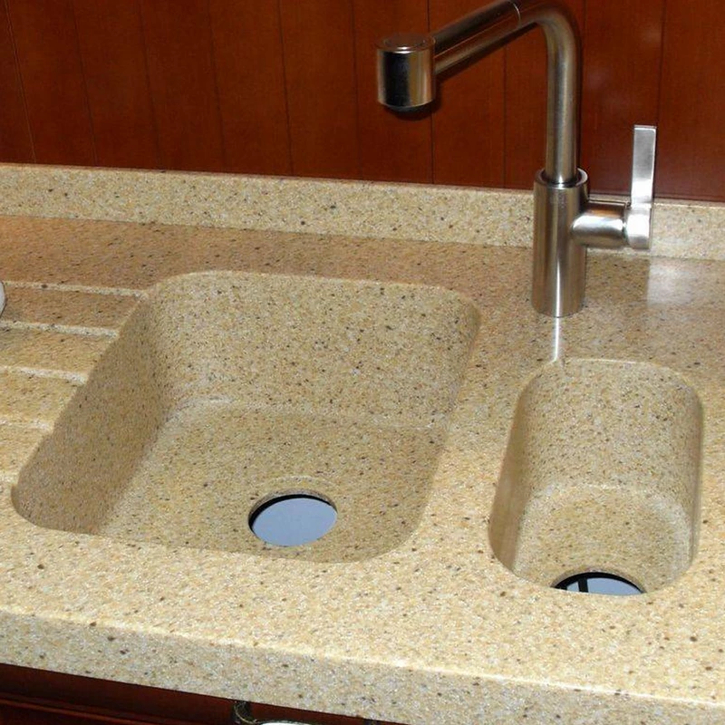 Staron - Vermillion - 3680 Mm X 760 Mm