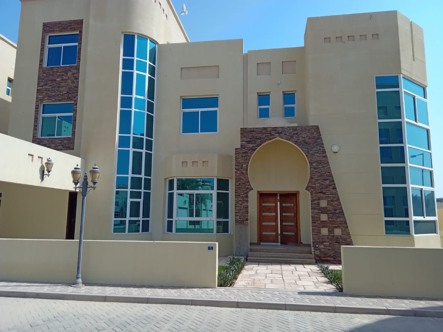Villa for Sale in Janabiyah (Al-Dalaa)