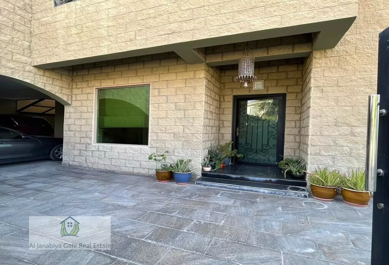 Villa for rent in Al Janabiyah