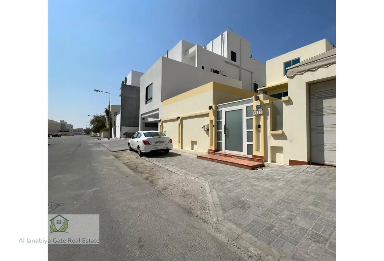 Villa for rent in Al Janabiyah