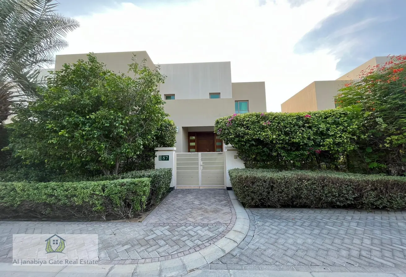Villa for rent in Hamala