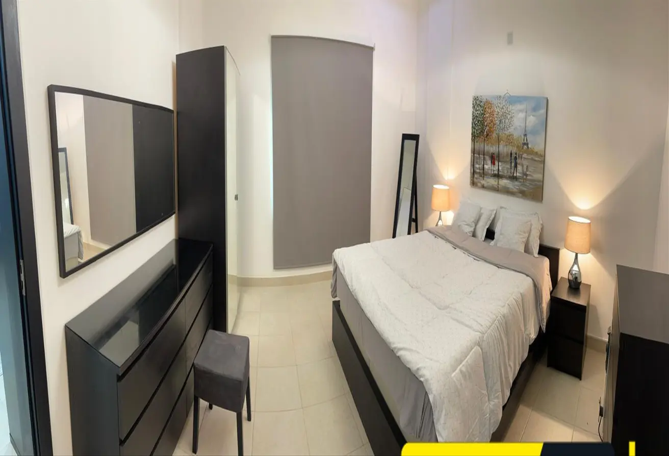 Flat For Rent in Janabiya 