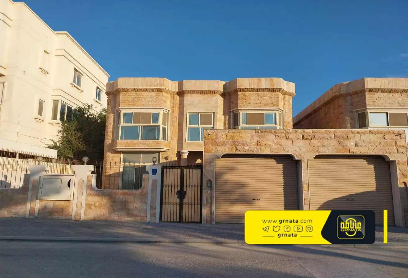 Villa For Rent In Seef Area