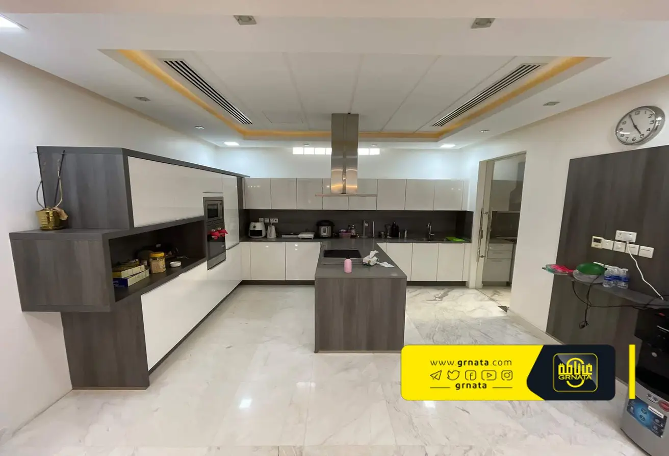 Big Villa For Rent In Saar