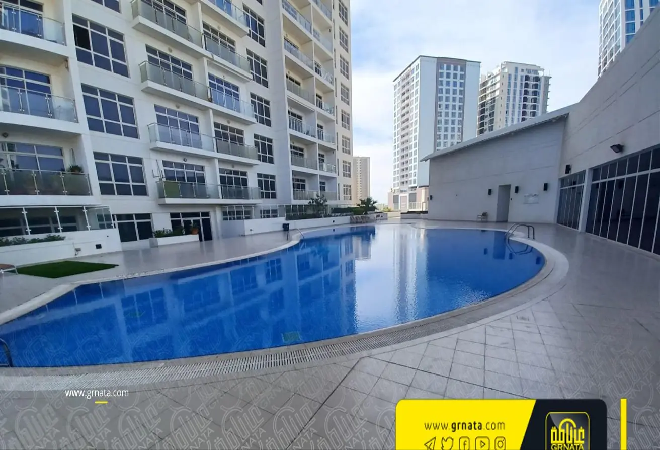 Luxury Flat For Sale In Amwaj.