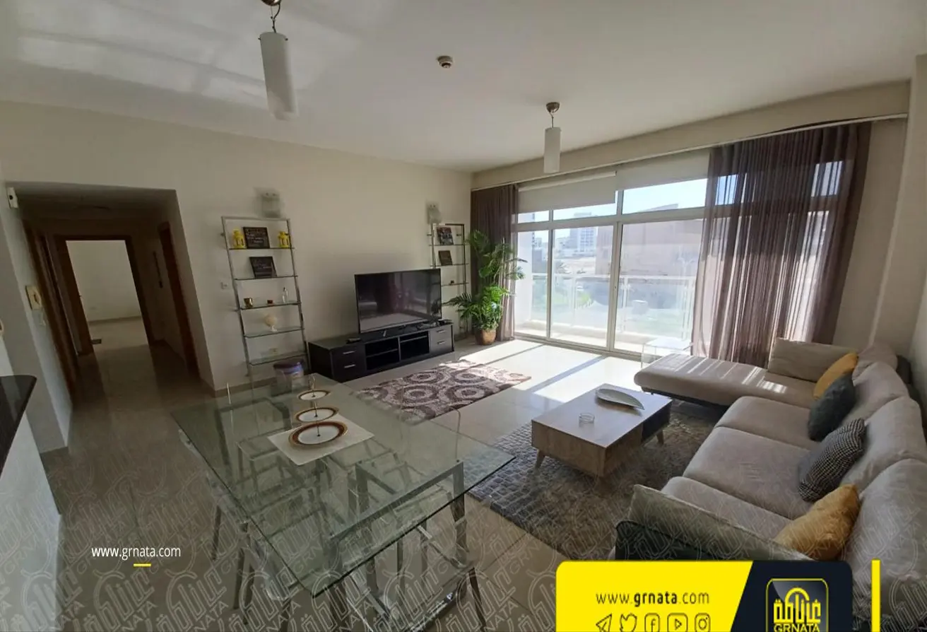 Luxury Flat For Sale In Amwaj.