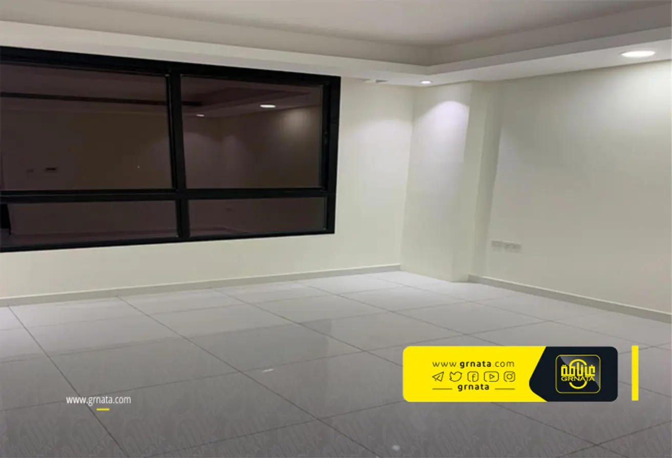 Flat For Sale In Amwaj Island