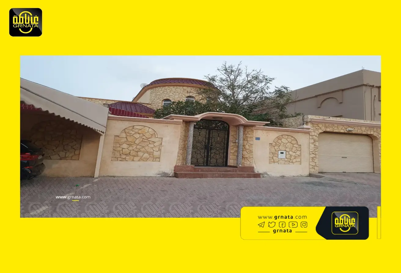 Villa For Sale In Hamad-Town