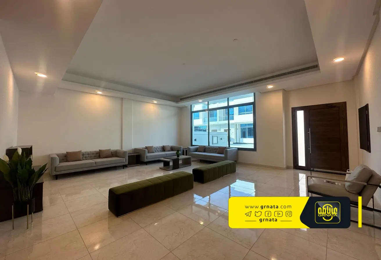   Villa In Saar Area For Sale