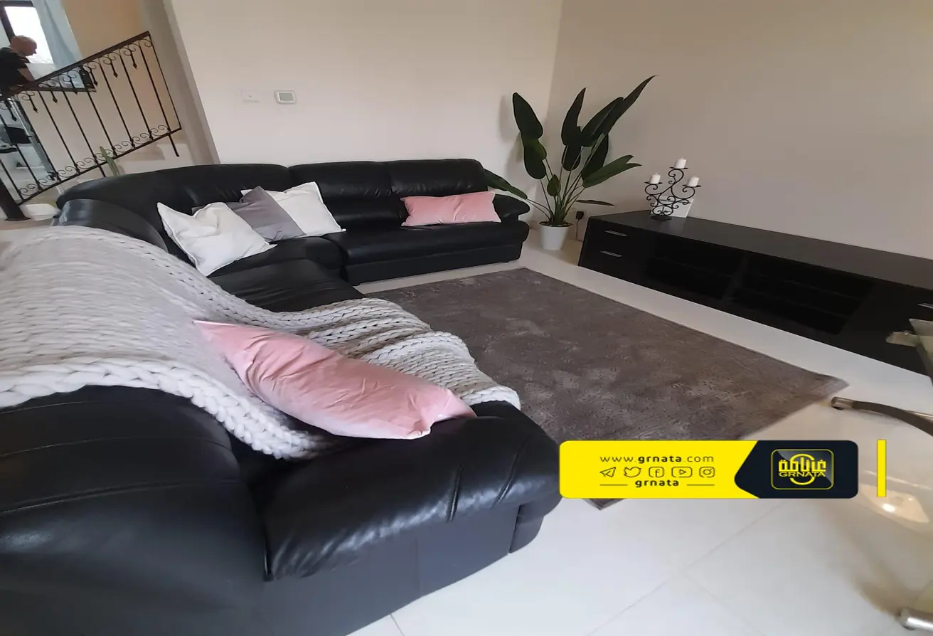 Villa for Sale in Al Marsa Floating City