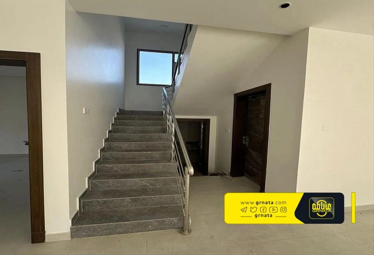 Villa For Sale In Shahrakan Area
