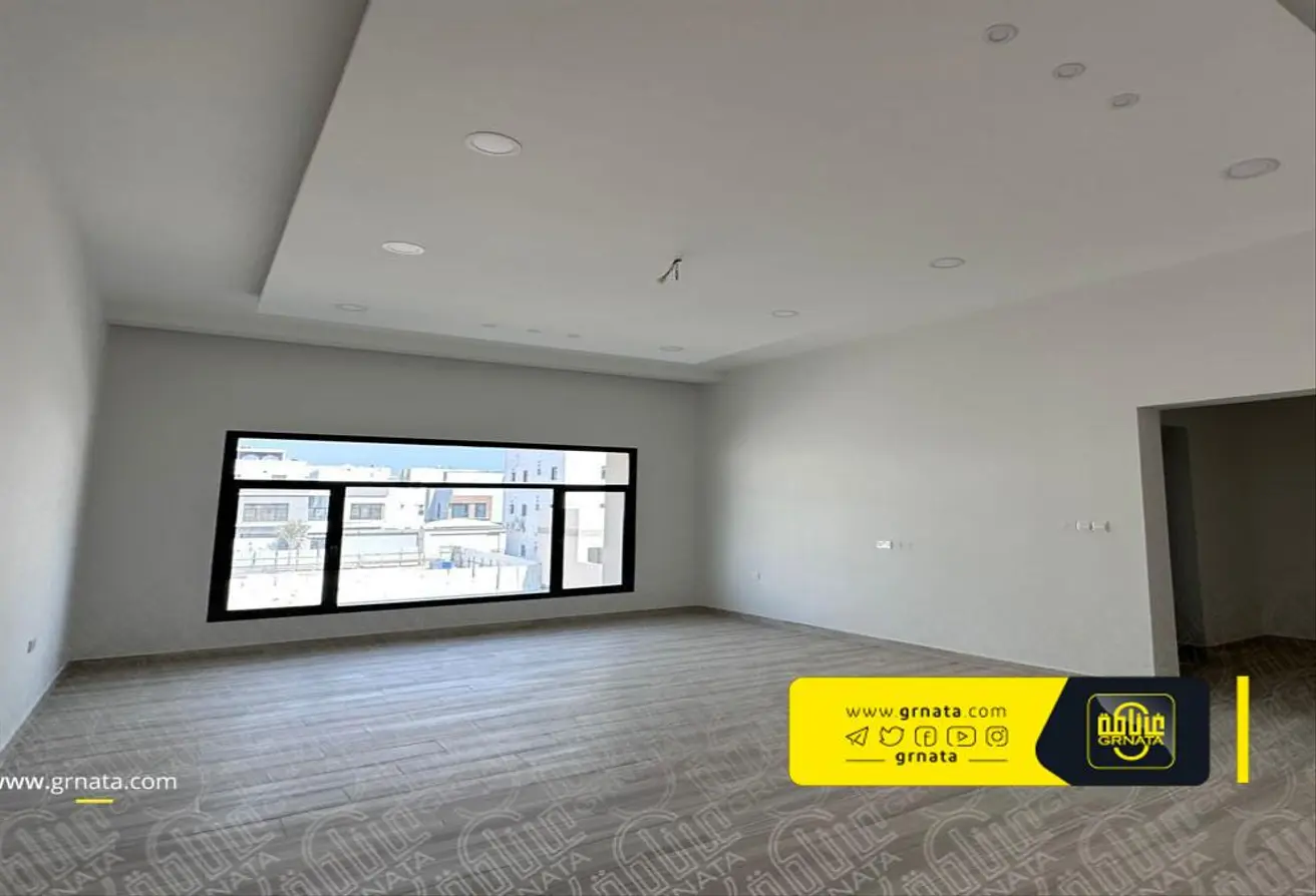 Luxury Villa for Sale in Maqabah