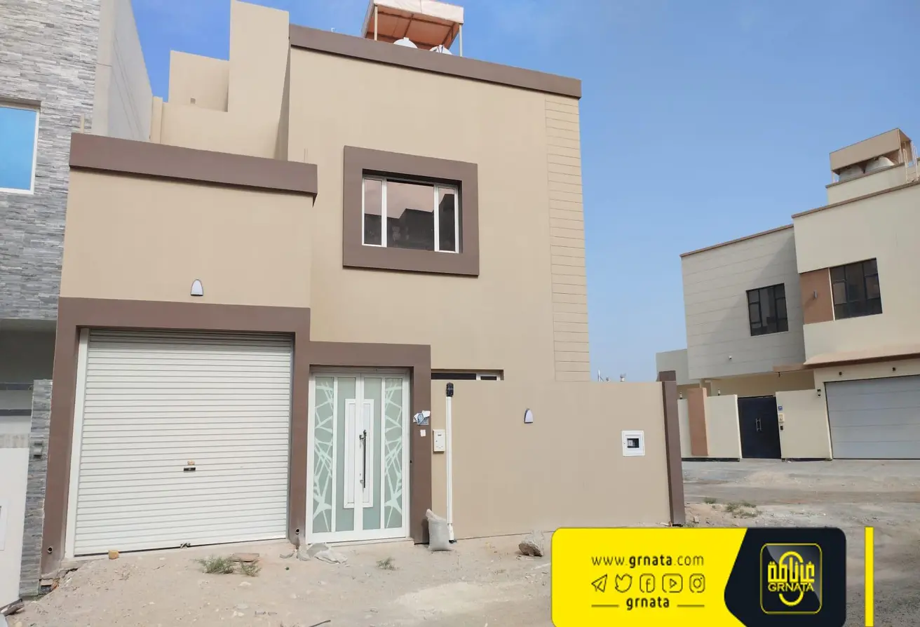 Villa For Sale In Karzakan