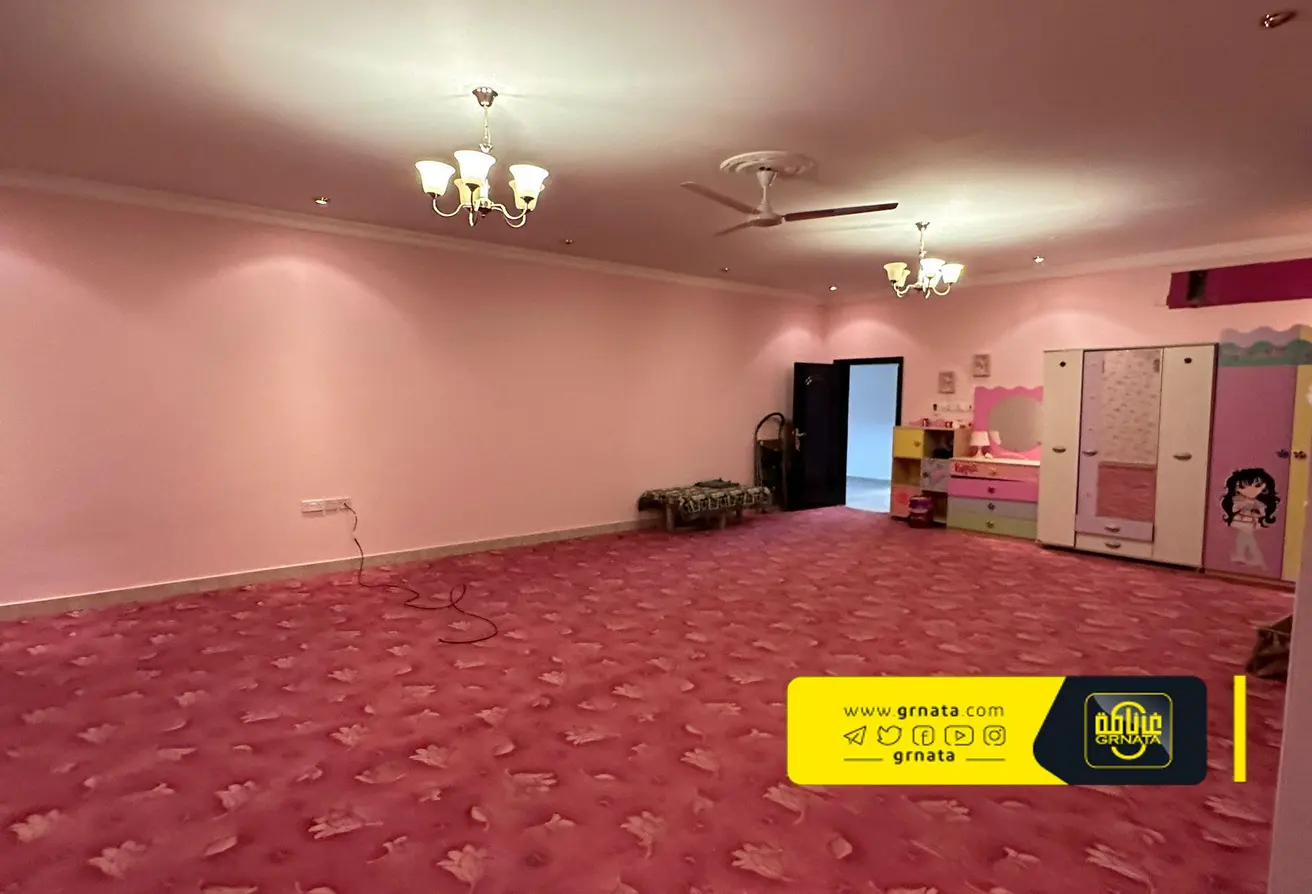 Villa In Jurdab For Sale In Prime Location