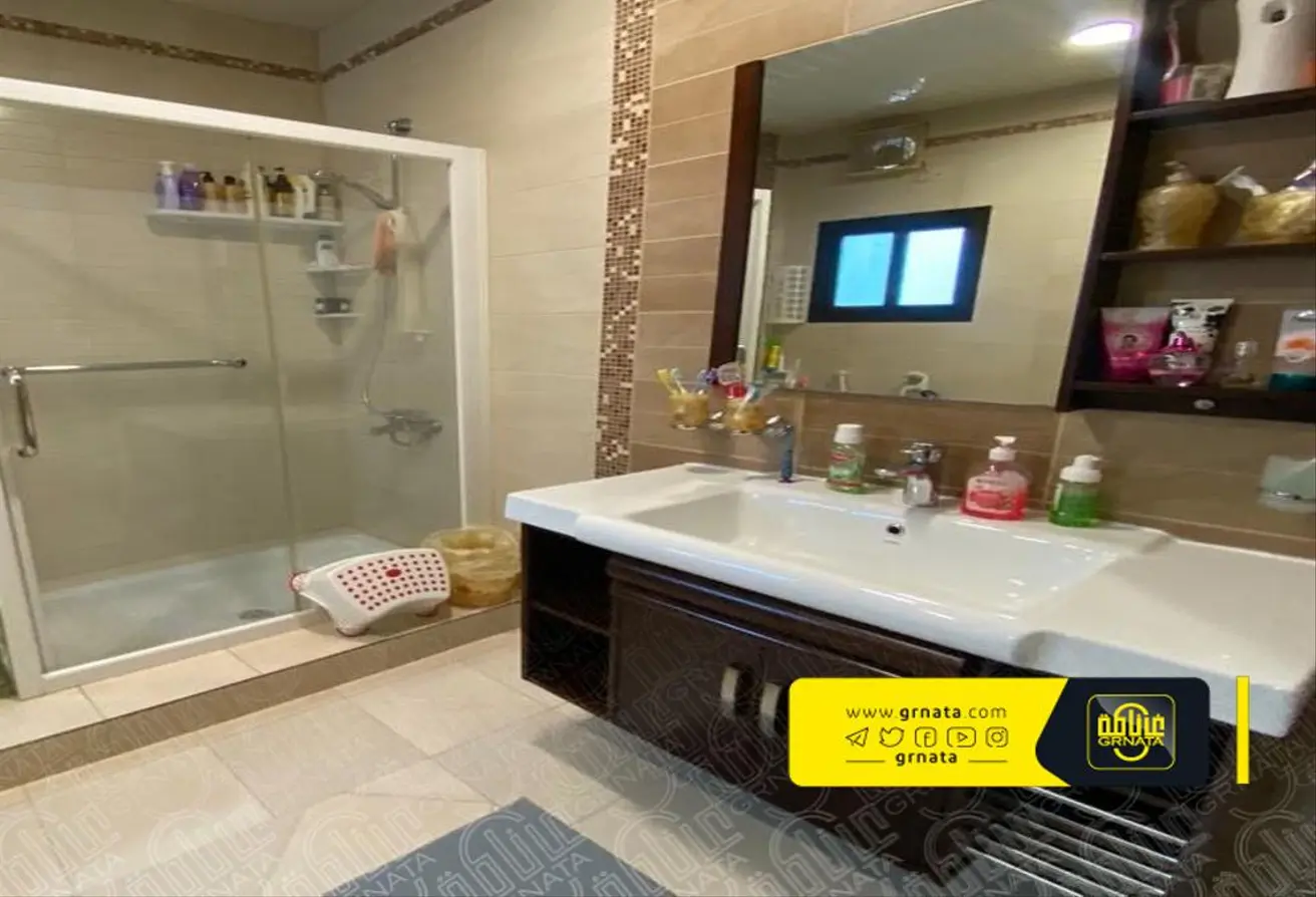 Villa in Salmabad for Sale 