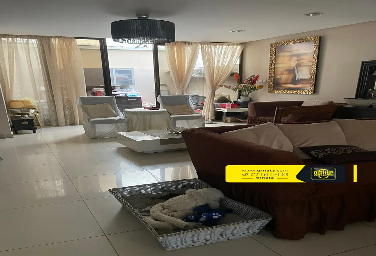 For Sale Villa In Al Markh