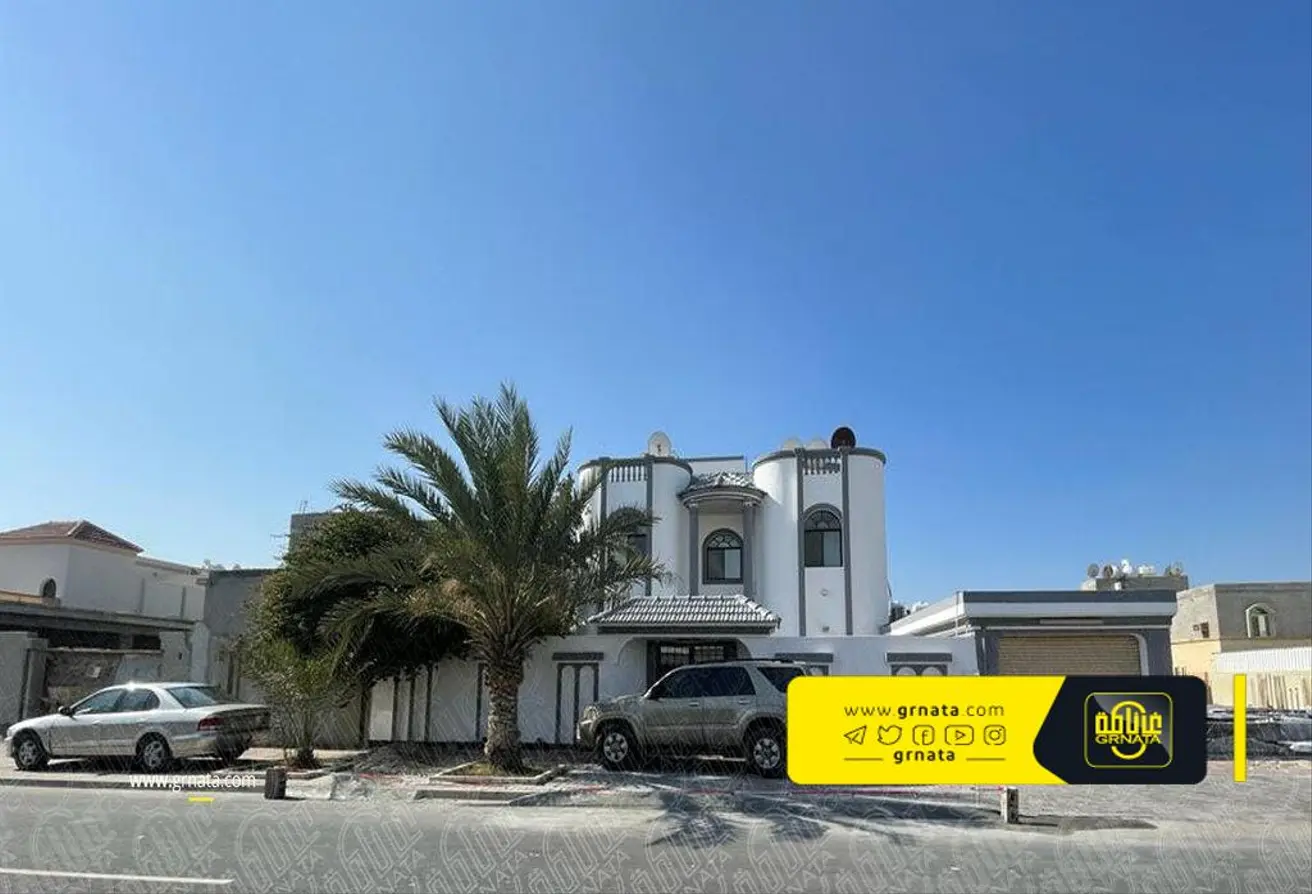 Villa For Sale In Hamad Town