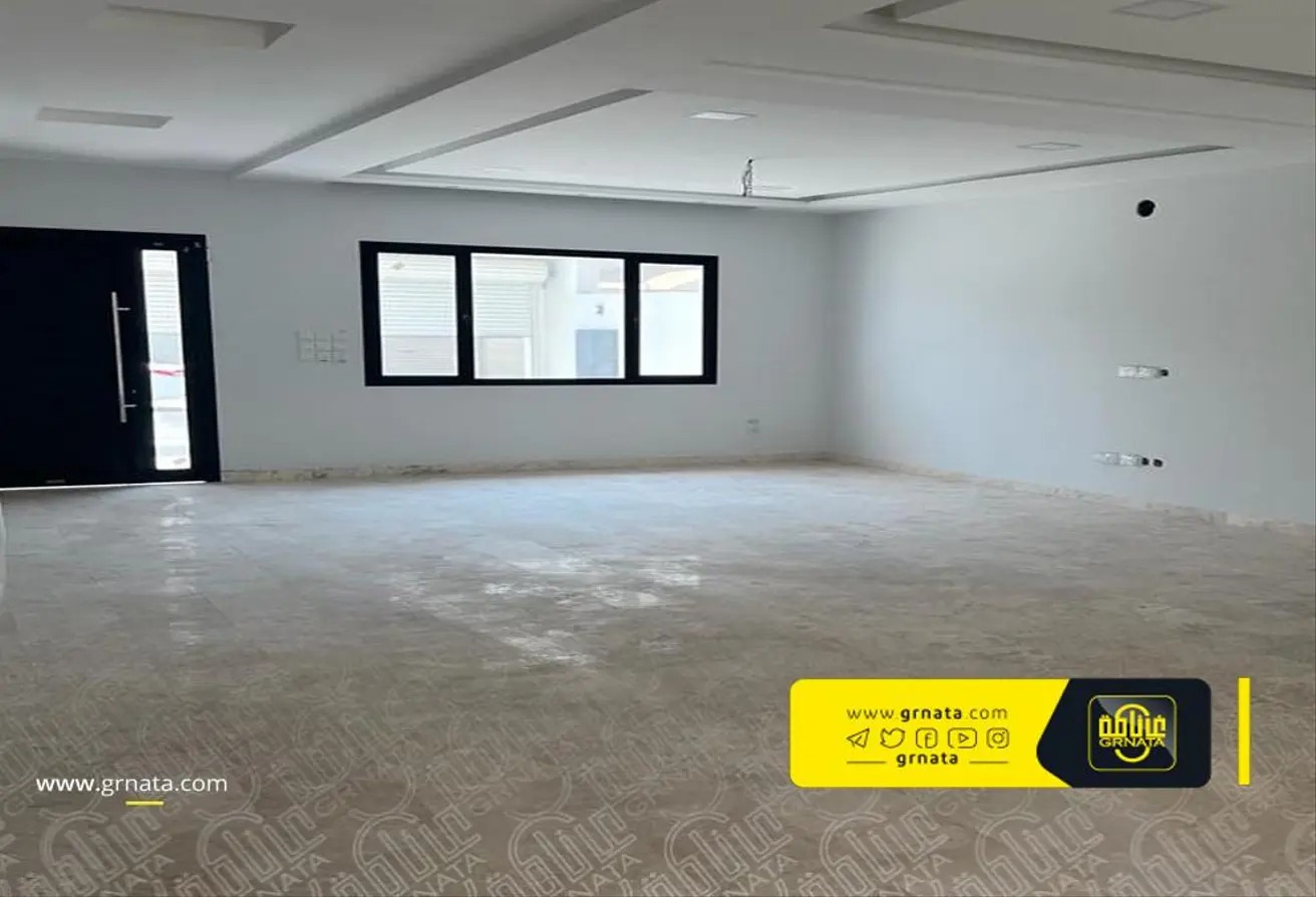 Villa For Sale in Malkiyah