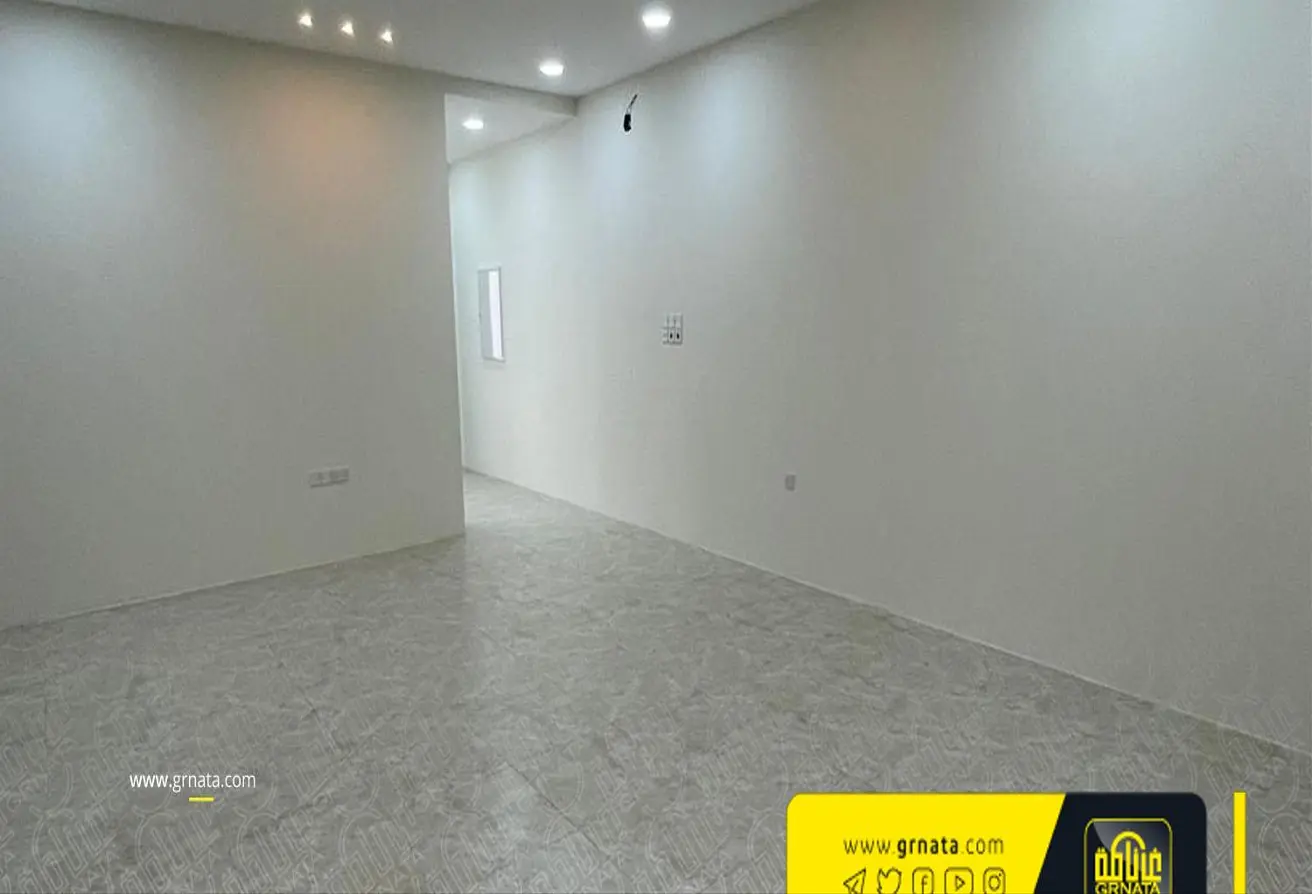 Villa In Malekiya Area for Sale 