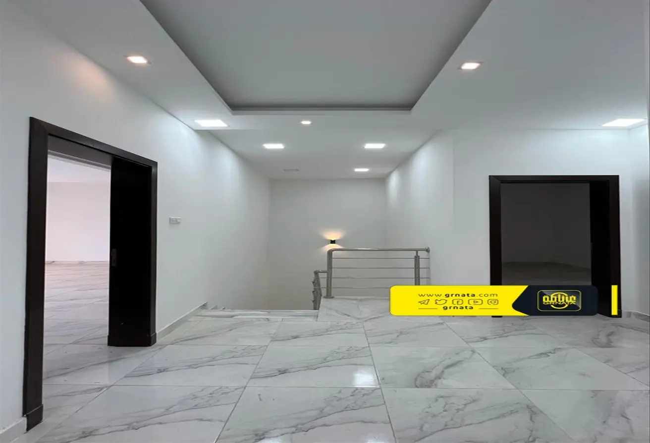Villa For Sale In Karranah (New Area) Perfect Location