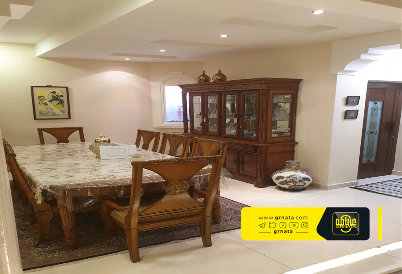 Villa For Sale In Zinj 